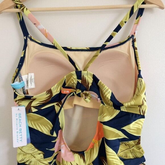 Beach Betty Miracle Brands Swimsuit Blue Floral 3X - Picture 6 of 9